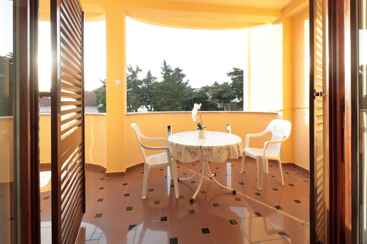 City Pool Apartments Novalja Dış mekan fotoğraf