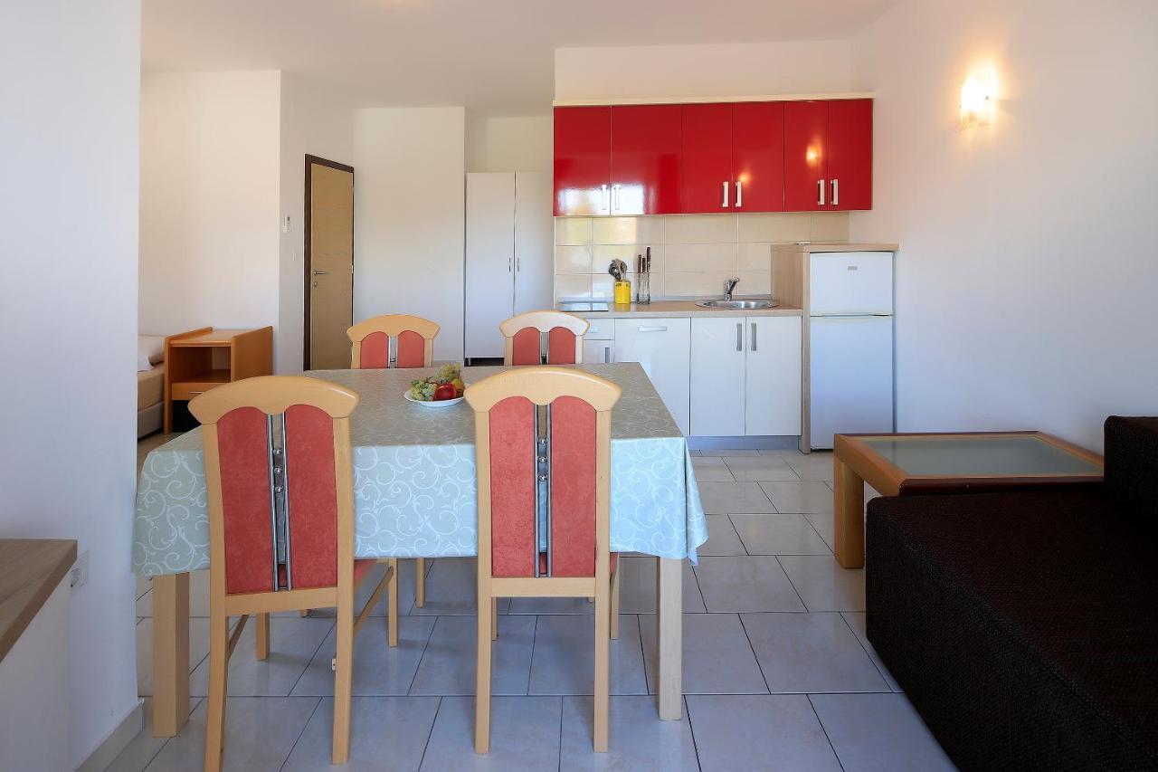 City Pool Apartments Novalja Dış mekan fotoğraf