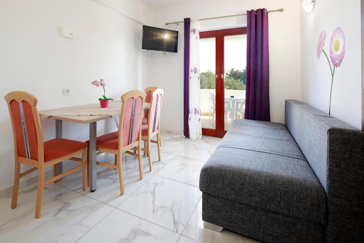 City Pool Apartments Novalja Dış mekan fotoğraf